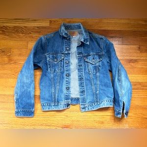 Vintage Levi’s Jean Jacket Women’s L